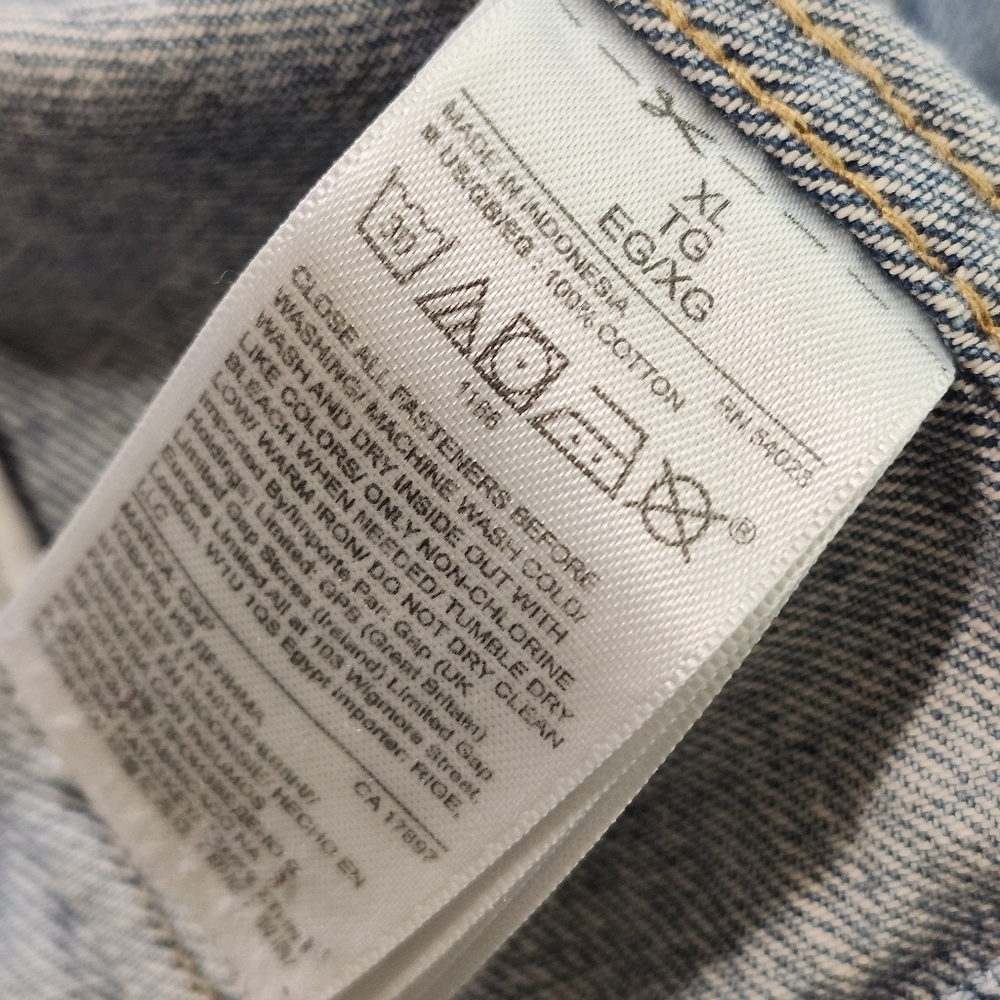 GAP Denim Jacket - image 8